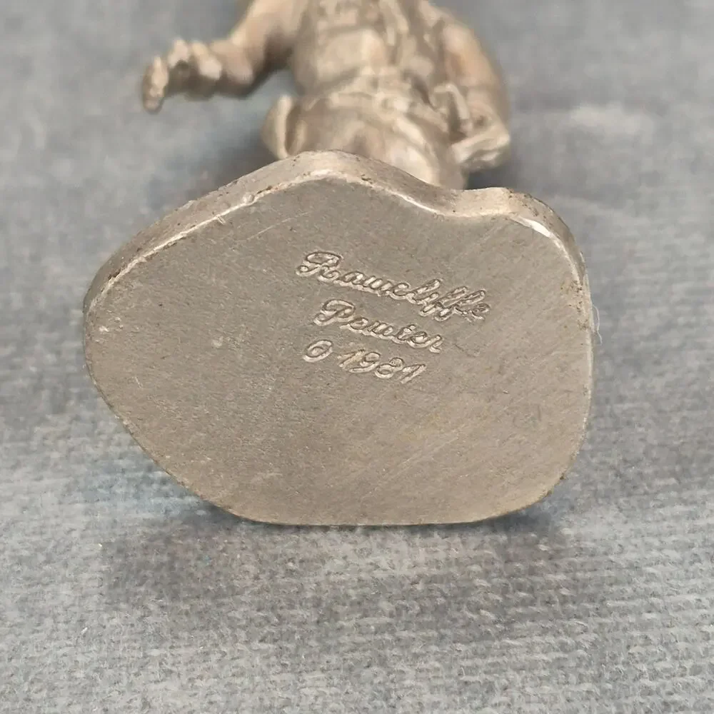 Rawcliffe Pewter Vintage Policeman Figurine 1980's 2.7